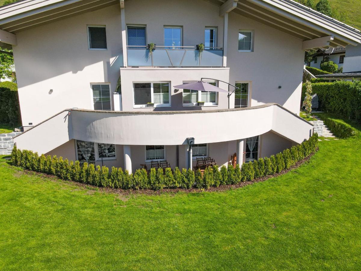 Panorama Apartments Bruck By All In One Apartments บรุค อันแดร์ โกรสส์กลอคเนอร์ชตราสเซอ ภายนอก รูปภาพ