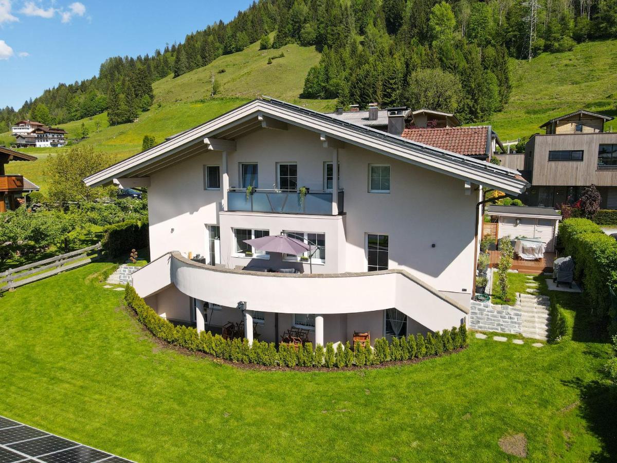 Panorama Apartments Bruck By All In One Apartments บรุค อันแดร์ โกรสส์กลอคเนอร์ชตราสเซอ ภายนอก รูปภาพ